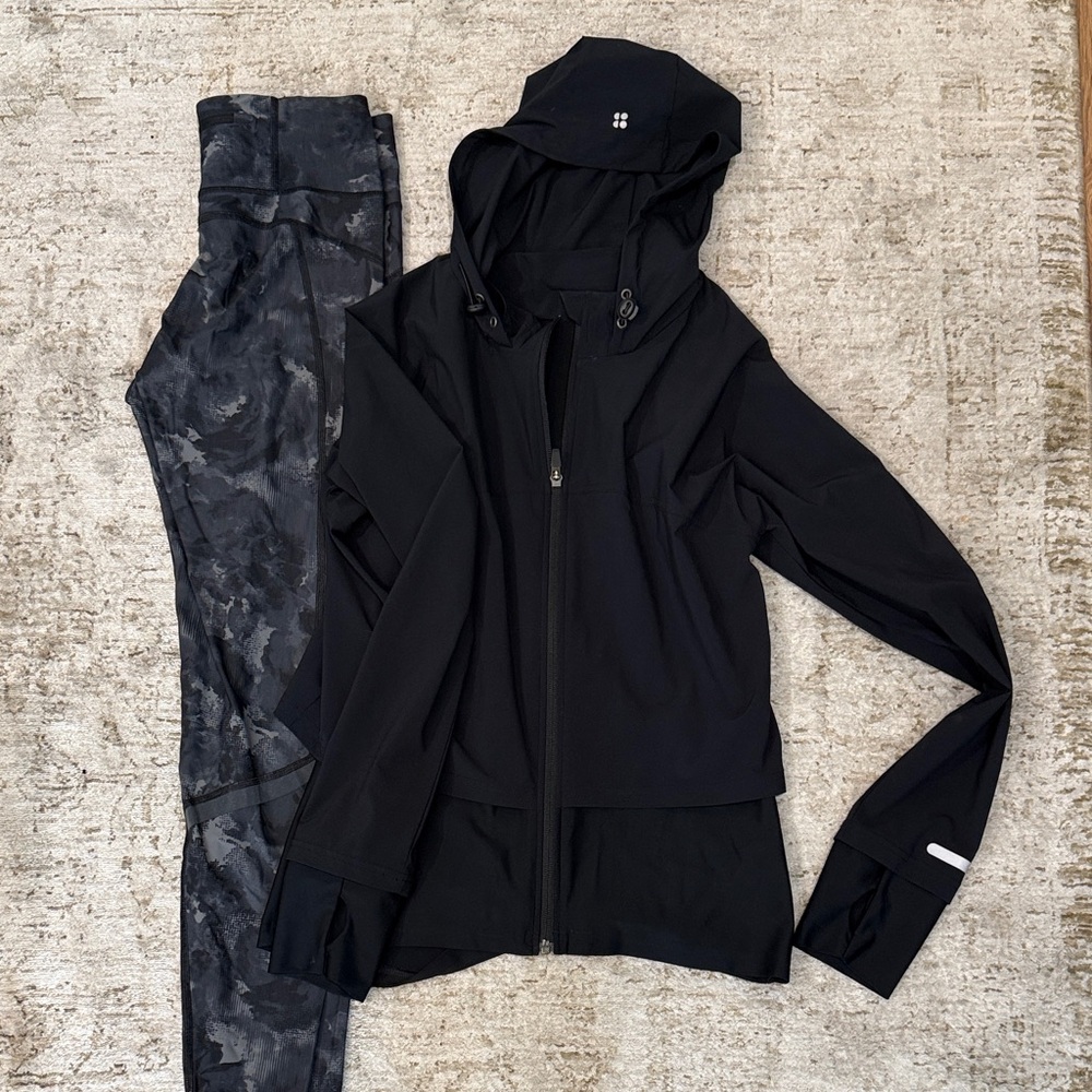 Sweaty Betty Black and Gray Women's Leggings Set